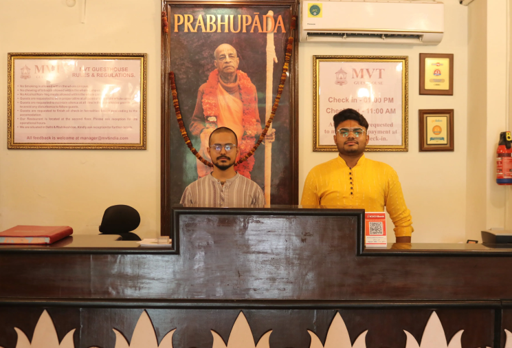 Devotee gathering
